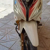 بی کلاج زمرد