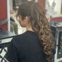 میکاپ و شنیون حرفه ای و قیمت مناسب|خدمات آرایشگری و زیبایی|کرمانشاه, |دیوار