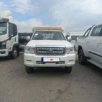 نیسان پادرا