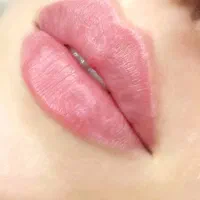 مدل میخوام برای ارایشدائم صورت و ریمو ابروی خراب