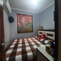 تخت به همراه تشک و میزآرایش