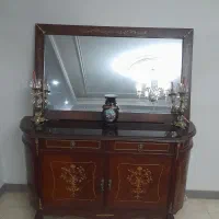 آینه و کنسول