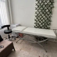 وسایل ارایشگاه زنانه به فروش میرسد