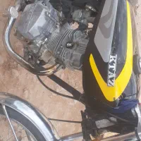 موتور ۱۲۵ تیزپرتوس