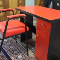 میز و صندلی