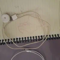 سیم شارژر ایفون و ساعت هوشمند