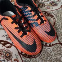 کفش ورزشی .استوک