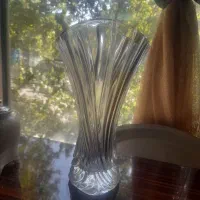 گلدان زیباوقدیمی