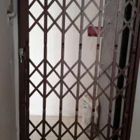 ساخت و نصب انواع درب اکاردیونی|خدمات پیشه و مهارت|ری, صفاییه (چشمه علی)|دیوار