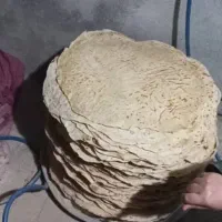 پخت نان محلی
