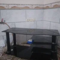 میز زیر تلوزیون یا ال ای دی