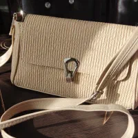 کیف زیبا کرم رنگ|کیف، کفش، کمربند|قزوین, |دیوار