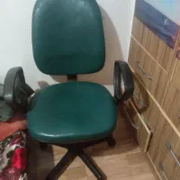 صندلی گردان سالم دوعدد