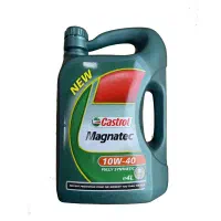 کارگر تعویض روغنی و خدمات لاستیک