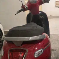 لا زرورقی|موتورسیکلت|کیش, |دیوار