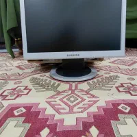 مانیتور ۱۷ اینچ