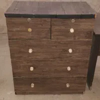 میز و صندلی و دراور