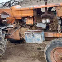 تراکتور رومانی بسیار خوب سالم