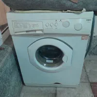 یک عدد لباسشویی اوتوماتیک و یک عدد دو قلوی حایر|ماشین لباسشویی و خشککن لباس|باسمنج, |دیوار