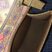 کوله|کیف، کفش، کمربند|رشت, جانبازان|دیوار