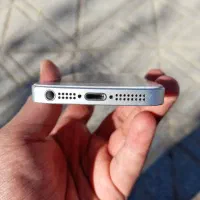 آیفون se|موبایل|بروجن, |دیوار