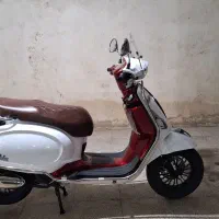 موتورطرح وسپاکلاسیک۱۵۰سی سی رنگ سفید