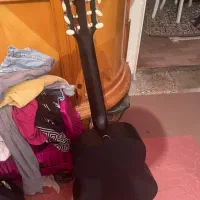 گیتار کلاسیک|گیتار، بیس، امپلیفایر|بومهن, |دیوار