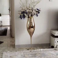 گل و گلدان