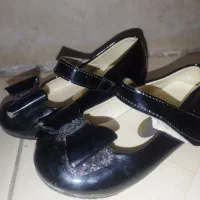 کفش بچه گانه