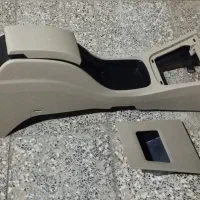 کنسول وسط سوناتای کرم روشن