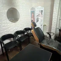 مغازه 11 متری (ارایشگاه)