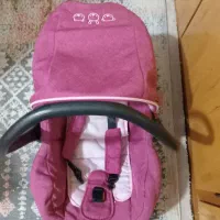 کریر در حد نو|کالسکه و لوازم جانبی|اصفهان, چرخاب|دیوار