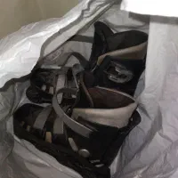 اسکیت سایز۳۸تا۴۰ فقط بندهاش تعمیرمیخواد|دوچرخه، اسکیت، اسکوتر|تهران, آذری|دیوار