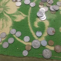 سکه قدیمی شاهی|کلکسیون سکه، تمبر، اسکناس|زارچ, |دیوار