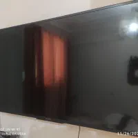 تلویزیون سونی و میز تلویزیون