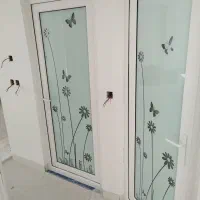 ارزانترین فروش و نصب درسرویس بهداشتی و در pvc یزد