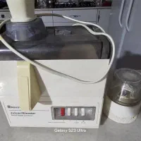 آبمیوه گیری نانیوا