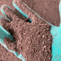 خاک سبک روف گاردن