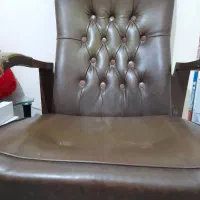 تعدادی تخته باصندلی