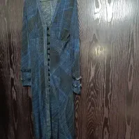 تعدادی مانتو و شومیز شیک