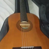 گیتار طرح یاماها c40