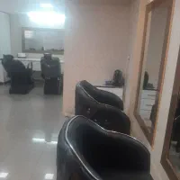 همکار سالن زیبایی