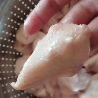 دمچه مرغ و آشغال گوشت غذای حیوان