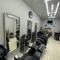 کارآموز،شاگرد ارایشگاه مردانه