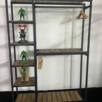 سرور دار رگال اویز لباس