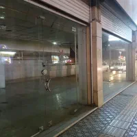 مغازه ۱۰۰ متری نبش کوچه ۷، بر خیابان اصلی