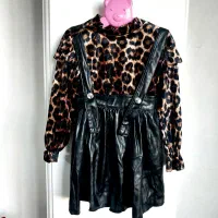 بچگانه.|کفش و لباس بچه|باغستان, |دیوار