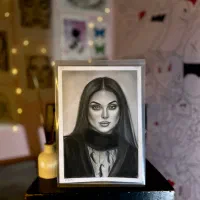 طراحی چهره سیاه‌قلم(تضمین کیفیت)