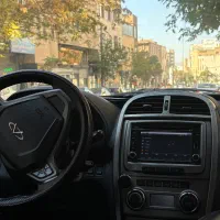 mvm x33 اوتوماتیک سفید