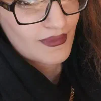 مشاوره تلفنی و آنلاین